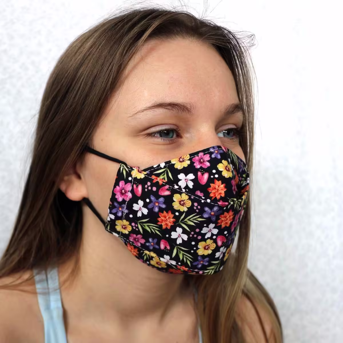 | Verity Blue Studio 3D Cotton Face Covering - Image 3